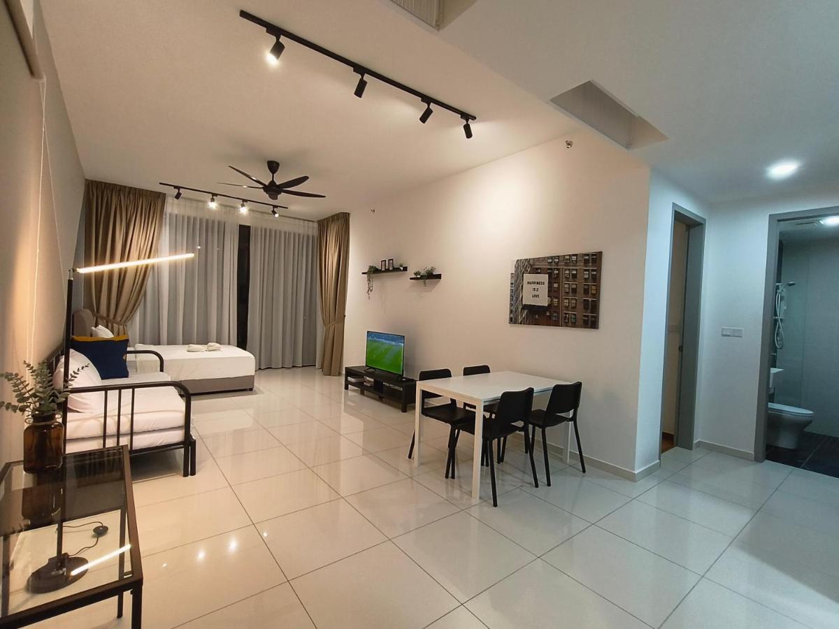 2Br Luxury Rooftop Swimming Pook Homestay@Georgetown@10Pax - 无敌美景两房民宿 Exterior photo
