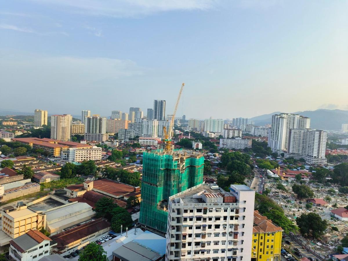 2Br Luxury Rooftop Swimming Pook Homestay@Georgetown@10Pax - 无敌美景两房民宿 Exterior photo